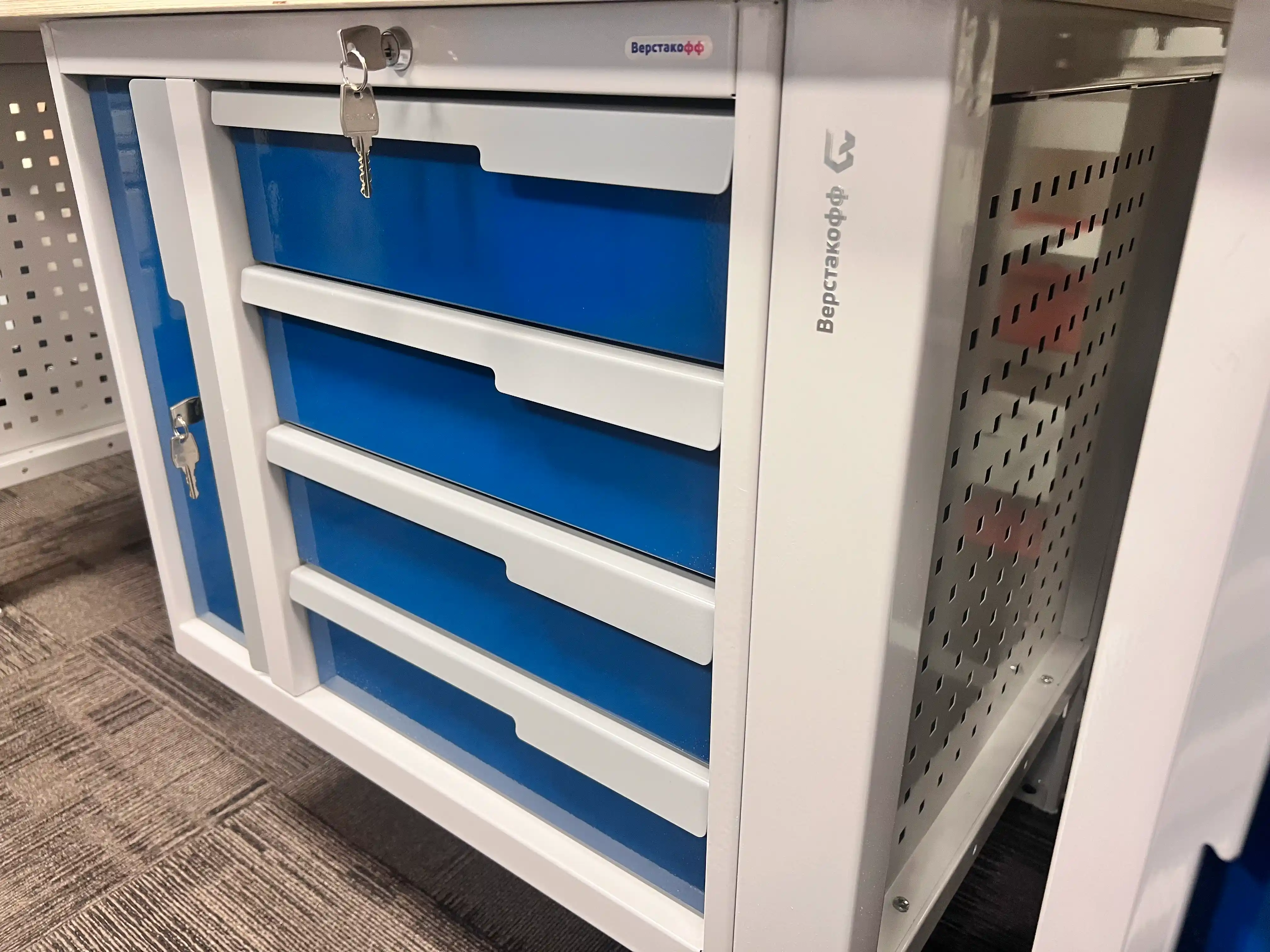 CTR 1632.L34.5-2 Верстак слесарный 2165x1593x743 мм