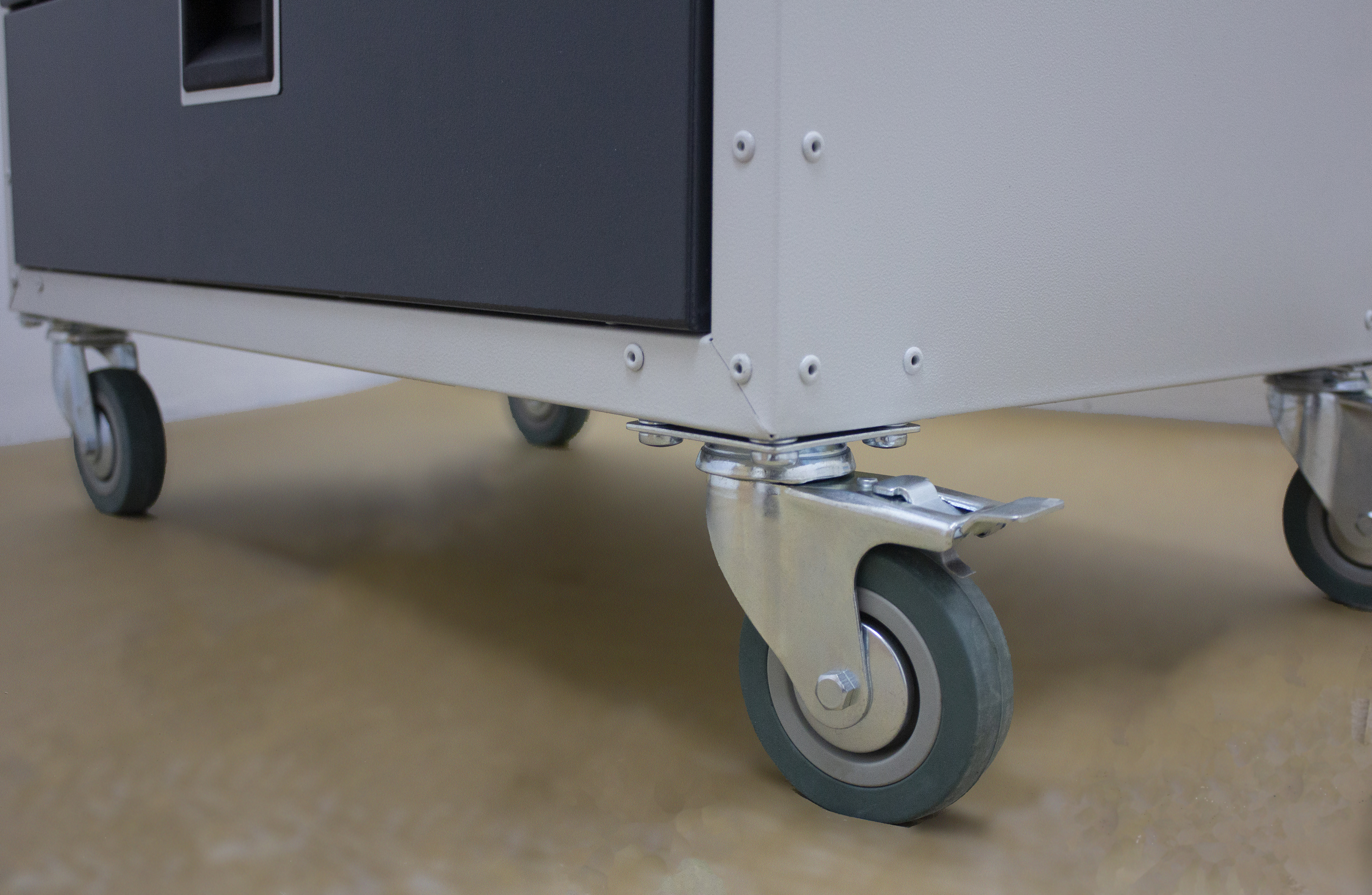 КГ056168 Тумба SMART 4М с лотком 815x740x500 мм