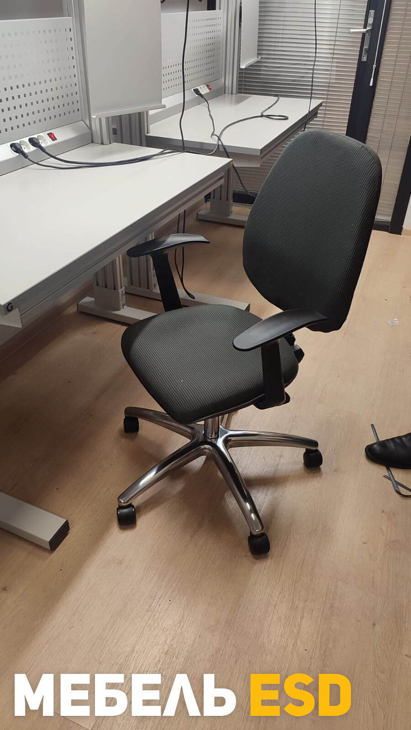 Как выбрать антистатические стулья и табуреты